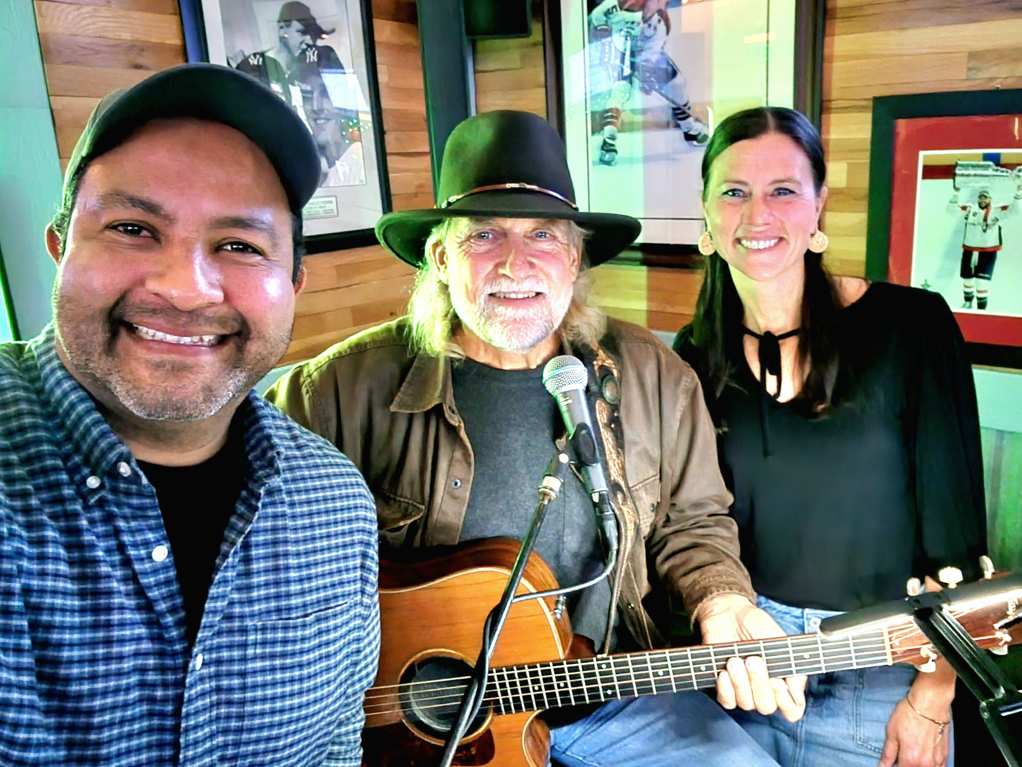 Venue / Atmosphere 1